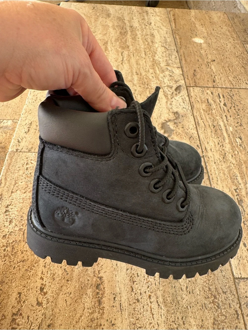 Toddlers TIMBERLAND 6” Premium Waterproof size 9 Boots